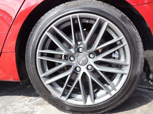 Used 2019 Genesis G70 2.0T Advanced w/ Prestige Package AWD/4WD image 34