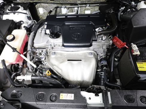 Used 2018 Toyota RAV4 LE w/ All Weather Liner Package image 26