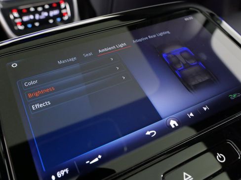 Used 2023 Mercedes-Benz EQS AMG 4MATIC image 35
