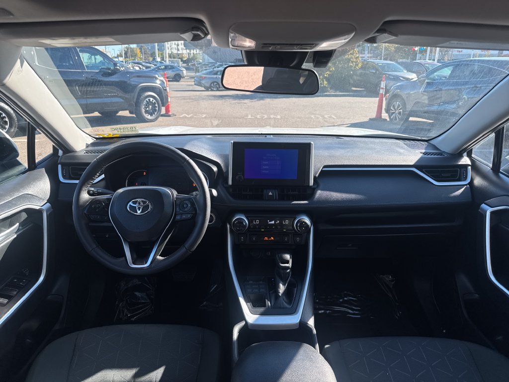 Used 2024 Toyota RAV4 XLE w/ Convenience Package AWD/4WD image 12