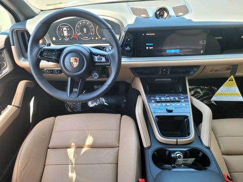 New 2026 Porsche Cayenne AWD/4WD image 13