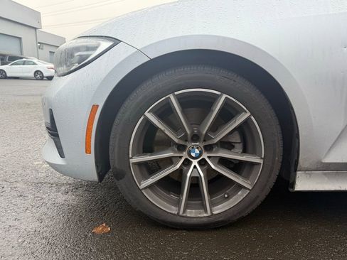 Used 2019 BMW 330i 330i w/ Premium Package image 9