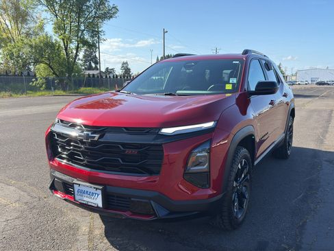 Used 2025 Chevrolet Equinox RS AWD/4WD image 4