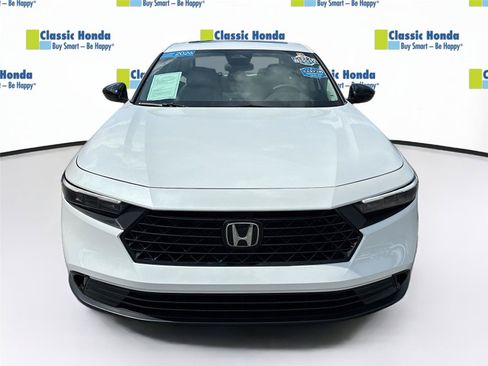Used 2026 Honda Accord SE image 2