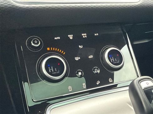 Used 2023 Land Rover Range Rover Evoque S image 31