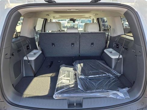 New 2026 Hyundai Santa Fe Limited image 17