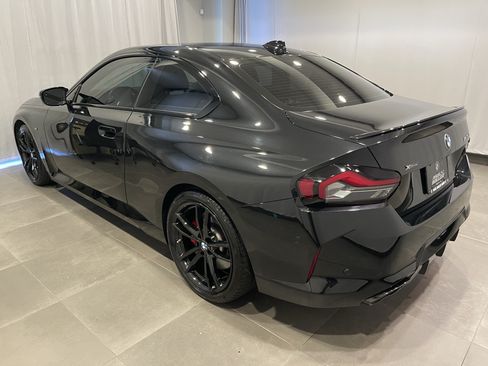 Used 2022 BMW M240i xDrive Coupe AWD/4WD image 4