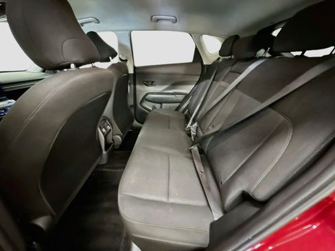 Used 2025 Hyundai Kona SEL AWD/4WD image 28