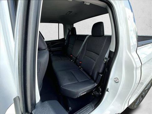 Used 2025 Honda Ridgeline Sport image 27