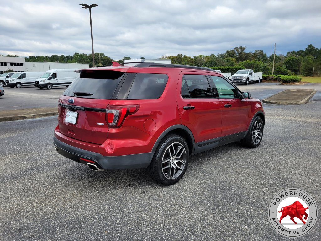 Used 2017 Ford Explorer Sport w/ Equipment Group 401A AWD/4WD image 6