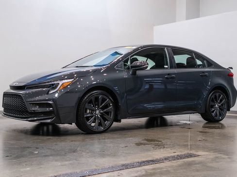 Certified 2023 Toyota Corolla XSE FWD image 3