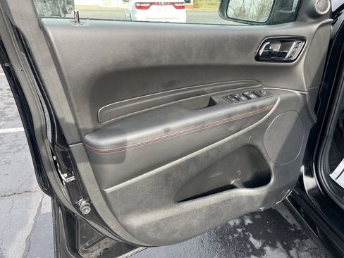 Used 2024 Dodge Durango GT image 23