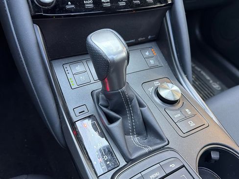 Used 2025 Lexus IS 350 F Sport w/ Navigation Package AWD/4WD image 22
