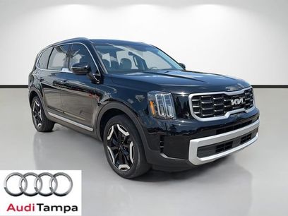 Used 2024 Kia Telluride S