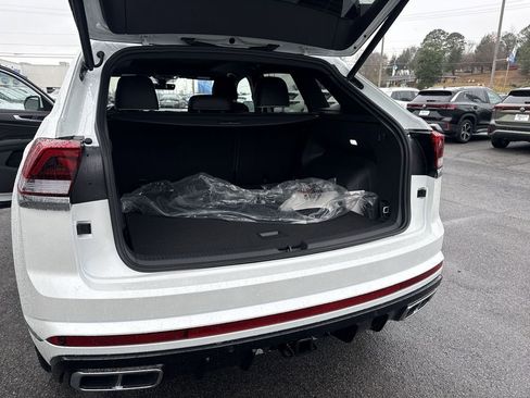 New 2026 Volkswagen Atlas Cross Sport SEL Premium R-Line AWD/4WD image 45