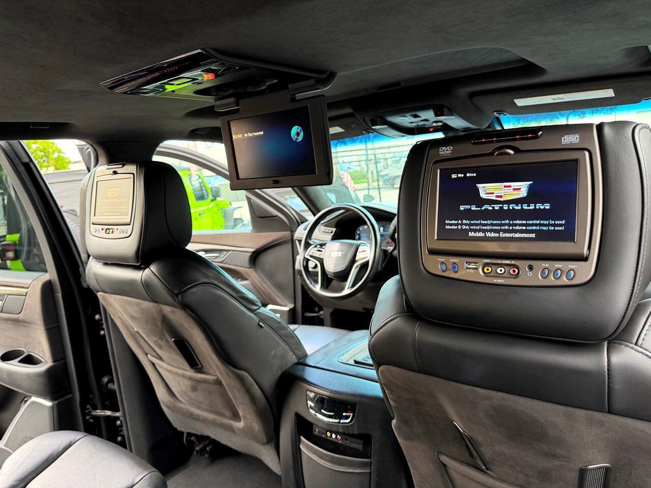 Used 2016 Cadillac Escalade Platinum AWD/4WD image 41