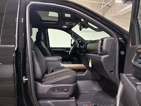 Used 2026 Chevrolet Silverado 3500 High Country w/ High Country Premium Package AWD/4WD image 23
