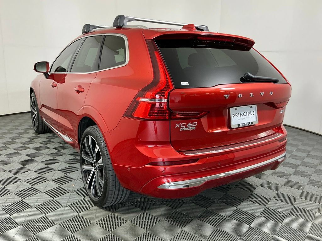 Used 2023 Volvo XC60 B5 Ultimate w/ Climate Package AWD/4WD image 7