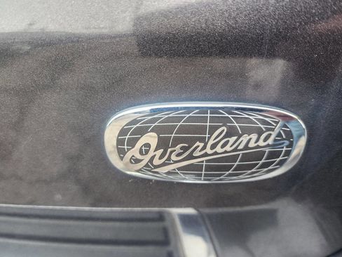 Used 2015 Jeep Grand Cherokee Overland AWD/4WD image 8
