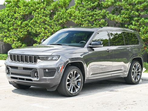 Used 2023 Jeep Grand Cherokee L Overland w/ Trailer Tow Group (B) RWD image 1