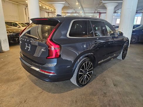 Certified 2025 Volvo XC90 B6 Ultra image 4