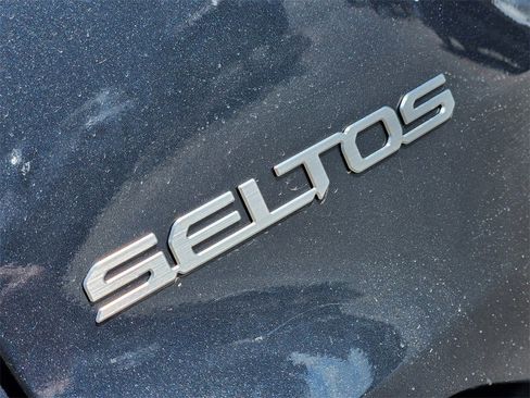 New 2026 Kia Seltos S image 8