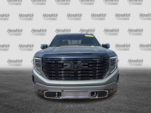 Used 2024 GMC Sierra 1500 Denali Ultimate image 3