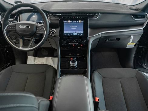 New 2026 Jeep Grand Cherokee L Laredo AWD/4WD image 22