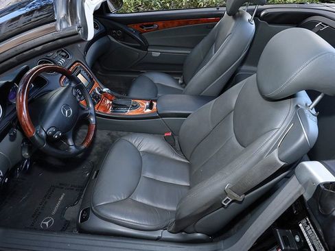 Used 2004 Mercedes-Benz SL 500 image 27