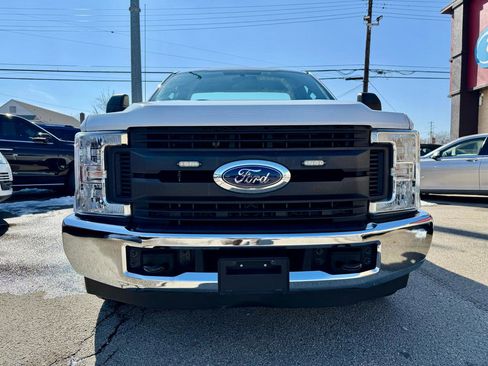 Used 2018 Ford F250 XL w/ Power Equipment Group image 8