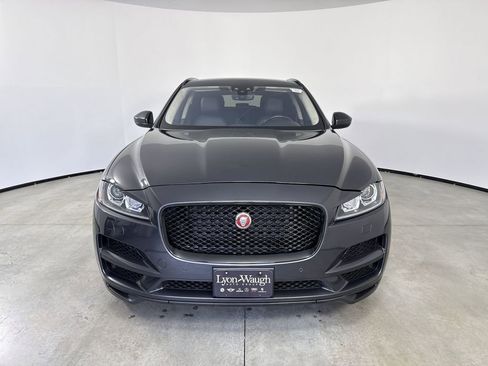 Used 2020 Jaguar F-PACE Premium AWD/4WD image 10