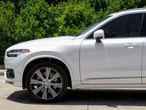 Used 2024 Volvo XC90 B6 Ultimate w/ Protection Package Premier AWD/4WD image 13