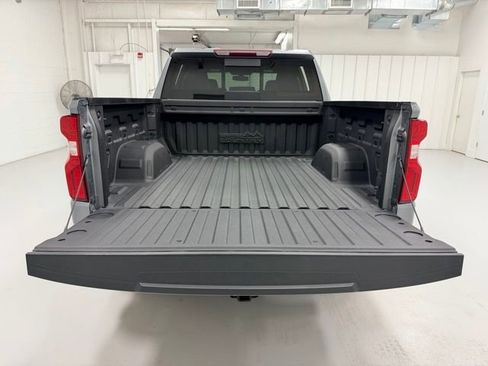 Certified 2022 Chevrolet Silverado 1500 High Country w/ LPO, Dark Essentials Package image 28