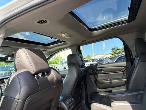 Used 2015 GMC Acadia Denali AWD/4WD image 26