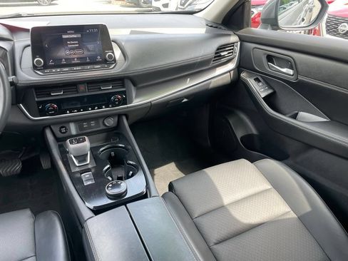 Certified 2024 Nissan Rogue SV w/ SV Premium Package AWD/4WD image 13