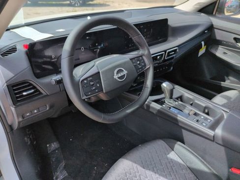 New 2026 Nissan Sentra SV w/ SV Convenience Package FWD image 30