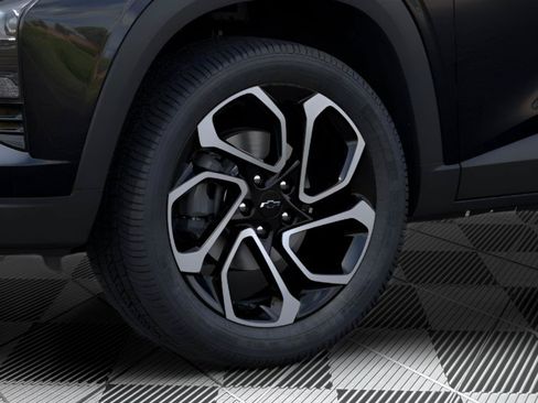 New 2026 Chevrolet Trax RS w/ Sunroof Package FWD image 13