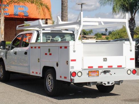 Used 2022 Ford F350 XL w/ Power Equipment Group image 6