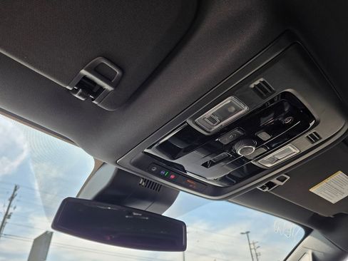 New 2026 GMC Yukon XL Elevation image 21