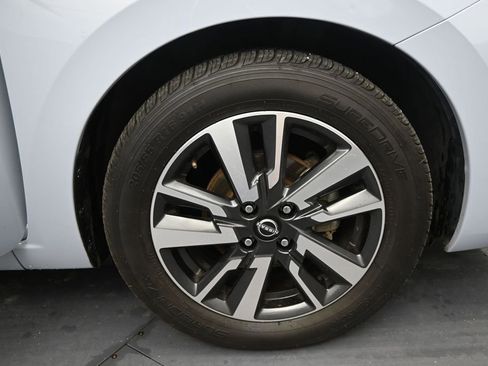 Used 2024 Nissan Versa SV FWD image 35