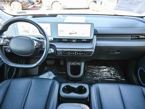 Certified 2024 Hyundai Ioniq 5 Limited image 17