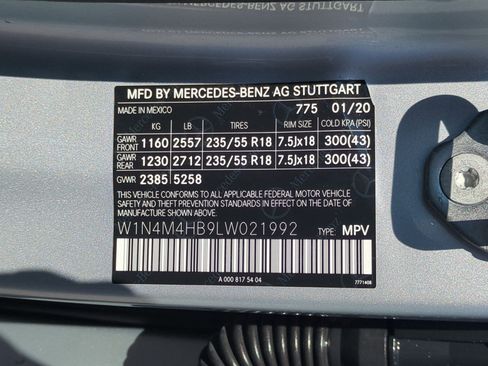 Used 2020 Mercedes-Benz GLB 250 4MATIC image 36