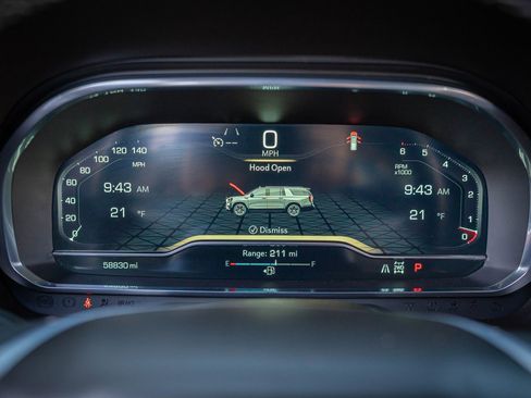 Used 2024 GMC Yukon XL SLT image 19