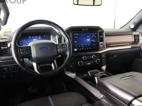 Used 2025 Ford F150 Platinum w/ FX4 Off-Road Package AWD/4WD image 2