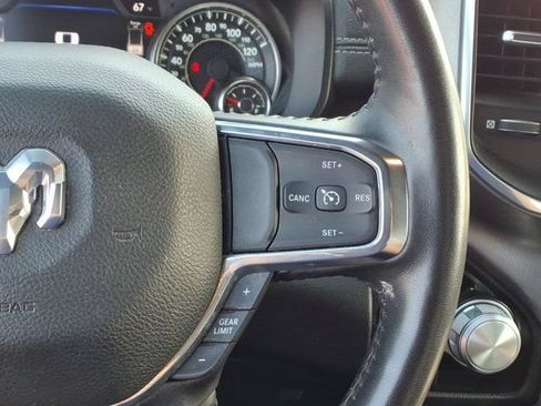 Used 2024 RAM 1500 Laramie AWD/4WD image 19