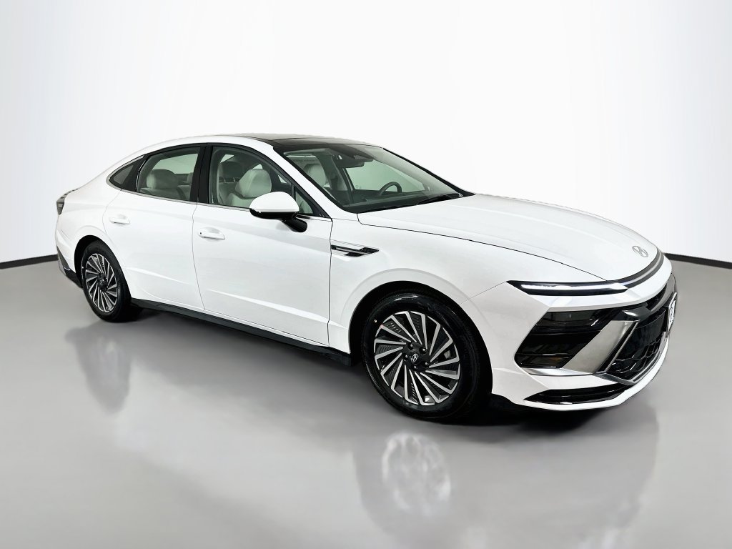 New 2026 Hyundai Sonata SEL FWD image 3