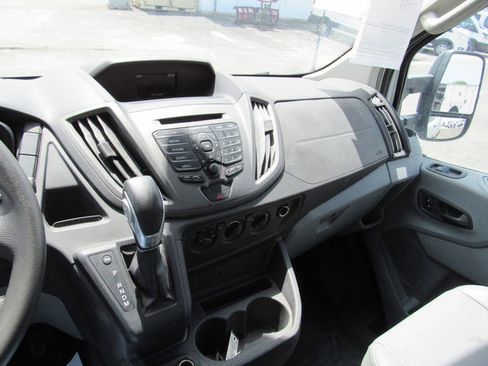 Used 2019 Ford Transit 350 156 DRW RWD image 28