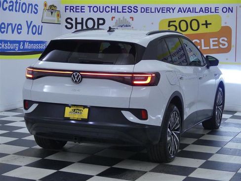 Used 2024 Volkswagen ID.4 Pro image 7