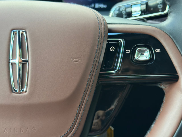 New 2027 Lincoln Aviator Reserve w/ Luxury Package RWD image 30