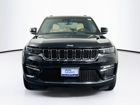Used 2023 Jeep Grand Cherokee Limited AWD/4WD image 2